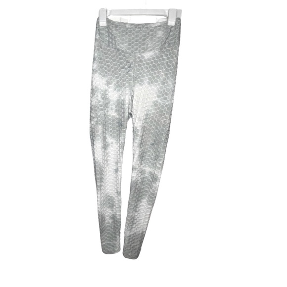 Grey white faded rose leggings (Tiktok leggings) - Picture 2 of 3